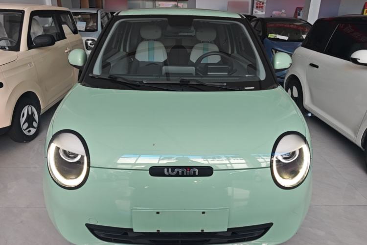 Used CHANGAN NEVO Lumin 2022 210km Sweet Edition Front