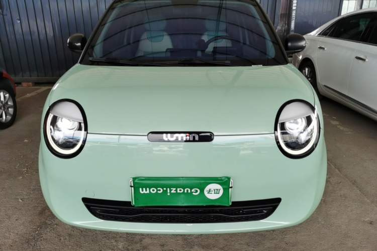 Used CHANGAN NEVO Lumin 2022 155 km – Refreshingly Sweet Edition Front
