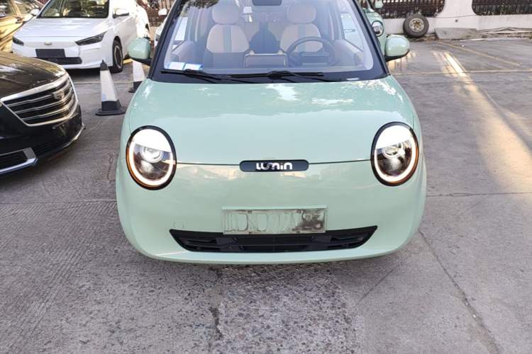 Used CHANGAN NEVO Lumin 2022 210km Sweet Edition Front