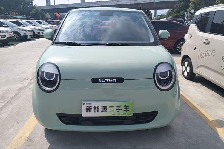 Used CHANGAN NEVO Lumin 2022 155 km – Refreshingly Sweet Edition Front