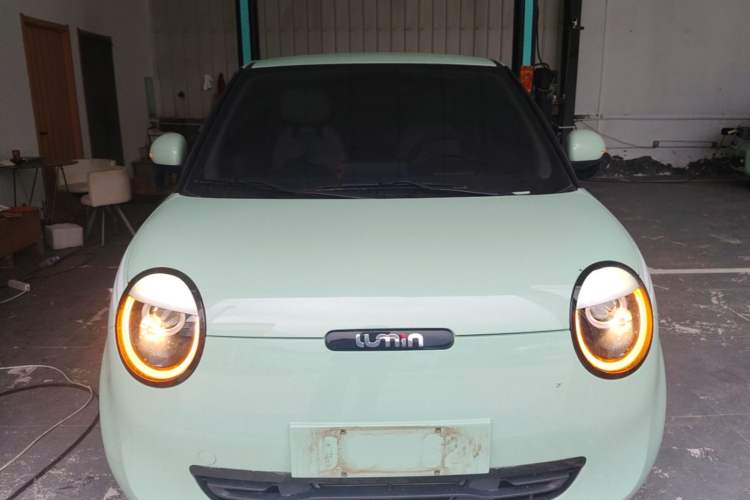 Used CHANGAN NEVO Lumin 2022 210km Sweet Edition Front