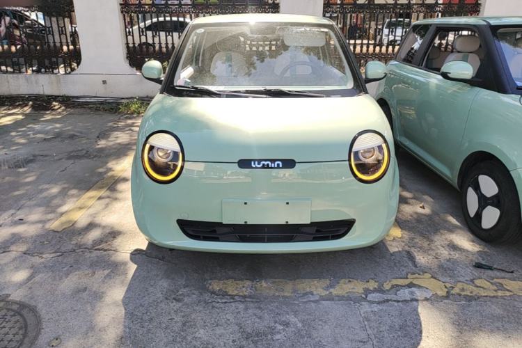 Used CHANGAN NEVO Lumin 2022 155 km – Refreshingly Sweet Edition Front