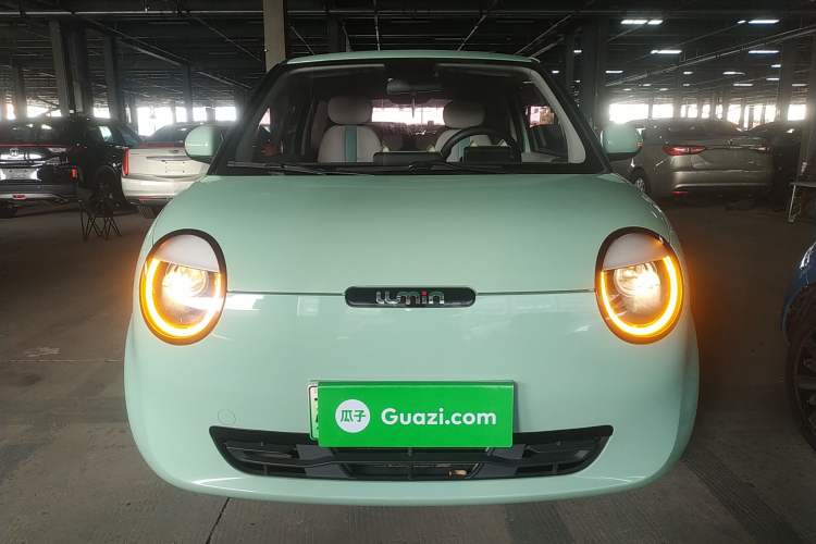 Used CHANGAN NEVO Lumin 2022 210km Sweet Edition Front