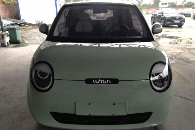 Used CHANGAN NEVO Lumin 2022 210km Sweet Edition Front