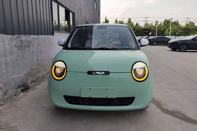 Used CHANGAN NEVO Lumin 2022 210km Sweet Edition Front