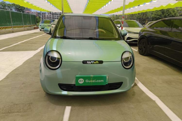 Used CHANGAN NEVO Lumin 2022 155 km – Refreshingly Sweet Edition Front