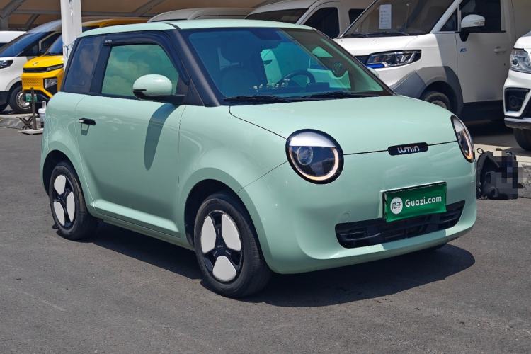 Used CHANGAN NEVO Lumin 2022 301km Honey-Sweet Version Front Right 45 Deg