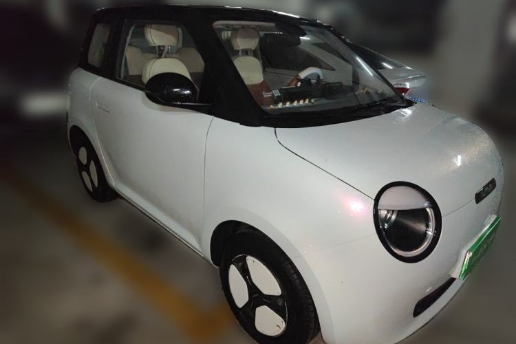 Used CHANGAN NEVO Lumin 2022 155 km – Refreshingly Sweet Edition Front Right 45 Deg