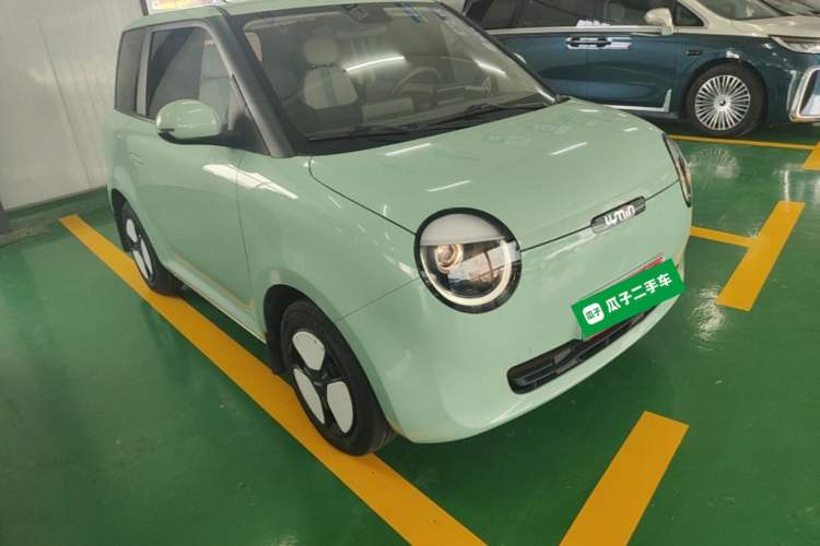 Used CHANGAN NEVO Lumin 2022 210km Sweet Edition Front Right 45 Deg