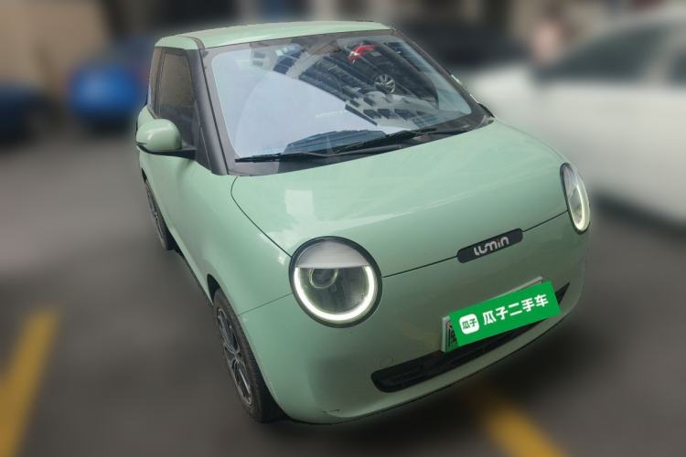 Used CHANGAN NEVO Lumin 2022 301km Honey-Sweet Version Front Right 45 Deg