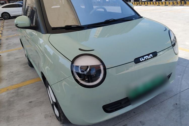 Used CHANGAN NEVO Lumin 2022 210km Sweet Edition Front Right 45 Deg