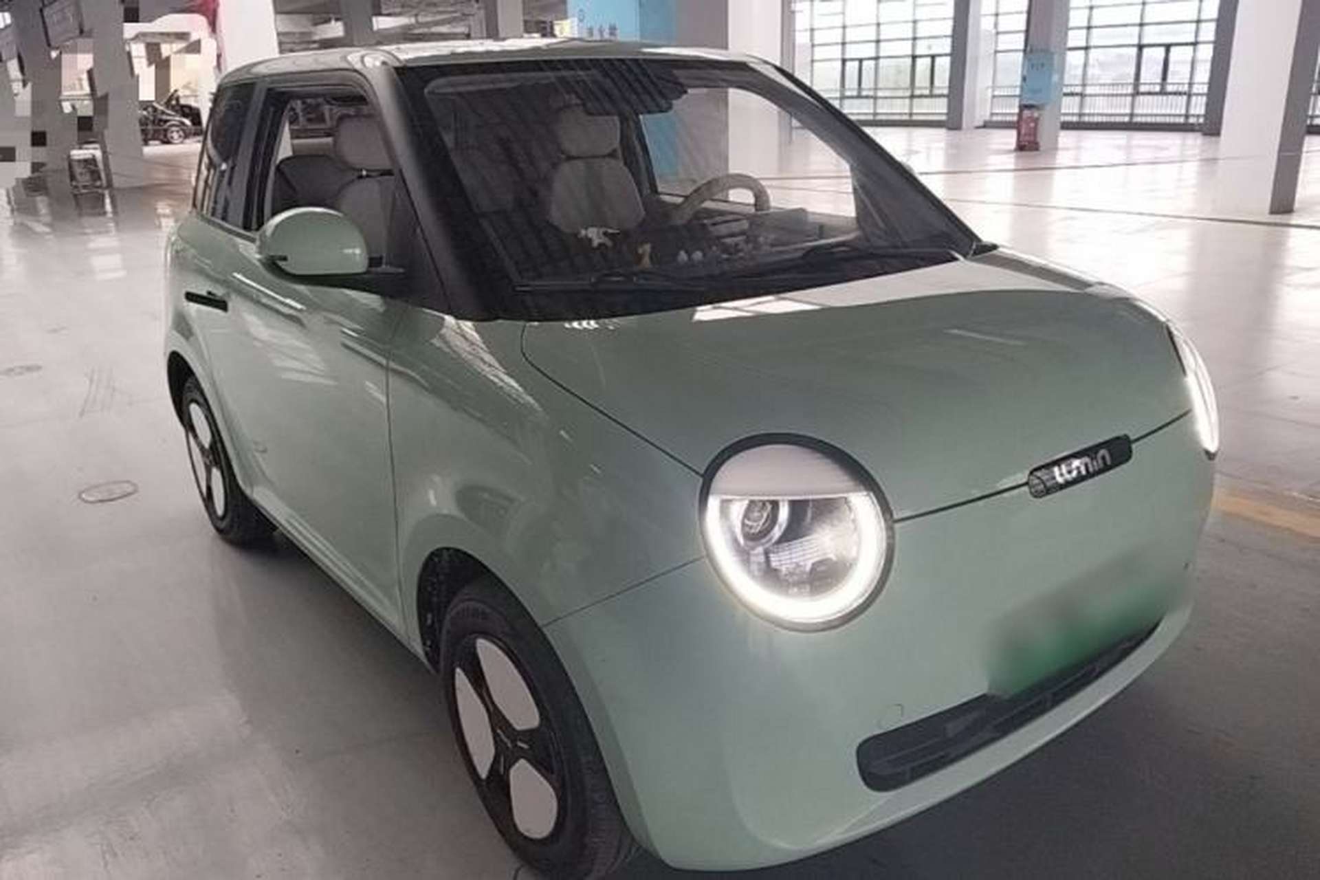 Used CHANGAN NEVO Lumin 2022 210km Sweet Edition Front Right 45 Deg