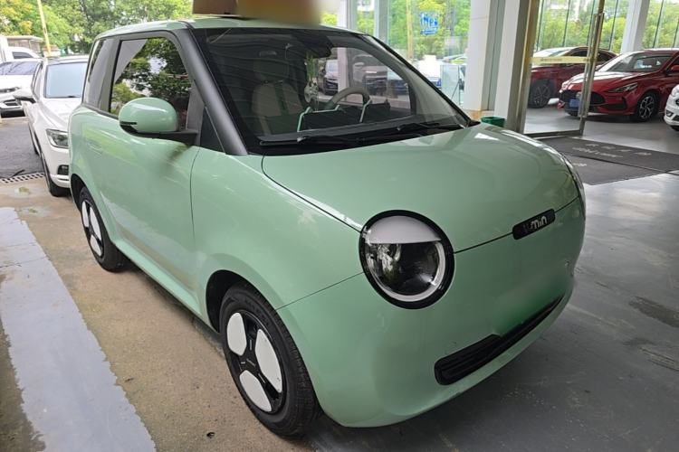Used CHANGAN NEVO Lumin 2022 155 km – Refreshingly Sweet Edition Front Right 45 Deg