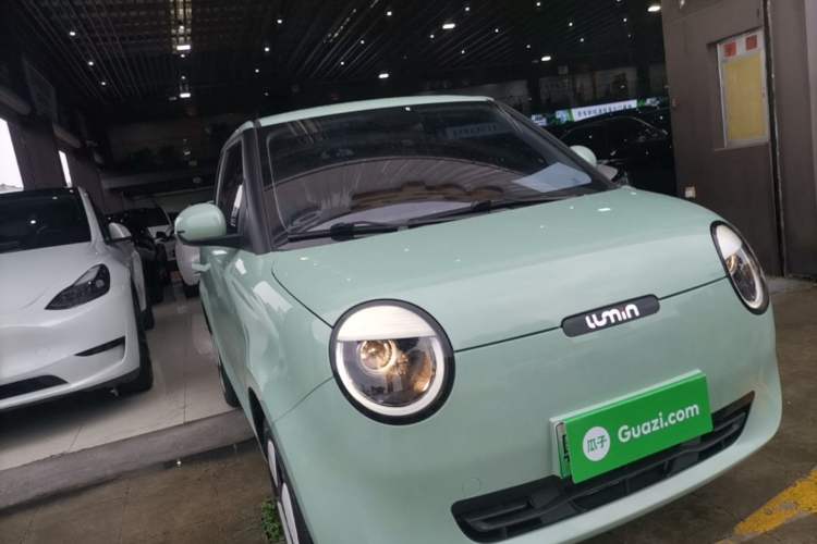 Used CHANGAN NEVO Lumin 2022 210km Sweet Edition Front Right 45 Deg