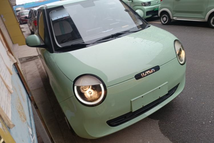 Used CHANGAN NEVO Lumin 2022 210km Sweet Edition Front Right 45 Deg