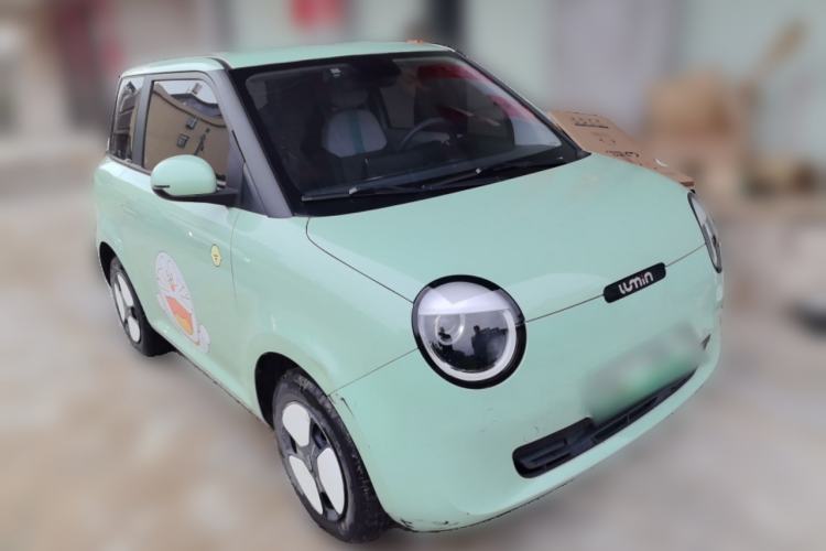 Used CHANGAN NEVO Lumin 2022 155 km – Refreshingly Sweet Edition Front Right 45 Deg