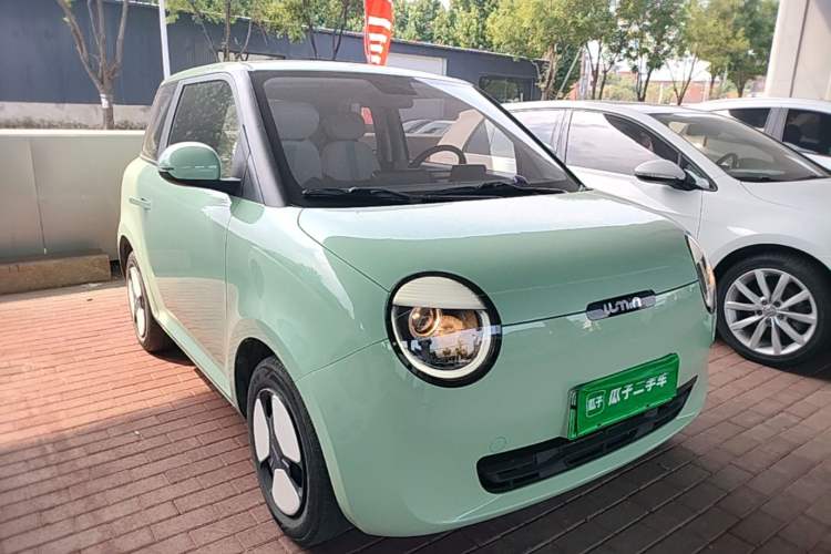 Used CHANGAN NEVO Lumin 2022 210km Sweet Edition Front Right 45 Deg
