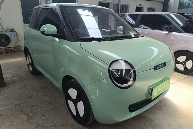 Used CHANGAN NEVO Lumin 2022 155 km – Refreshingly Sweet Edition Front Right 45 Deg