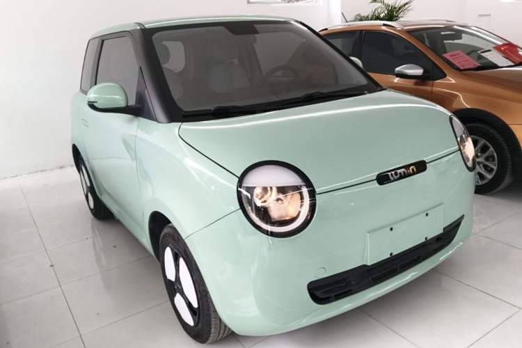 Used CHANGAN NEVO Lumin 2022 210km Sweet Edition Front Right 45 Deg