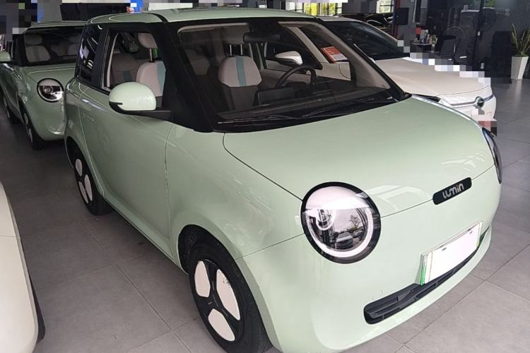 Used CHANGAN NEVO Lumin 2022 155 km – Refreshingly Sweet Edition Front Right 45 Deg
