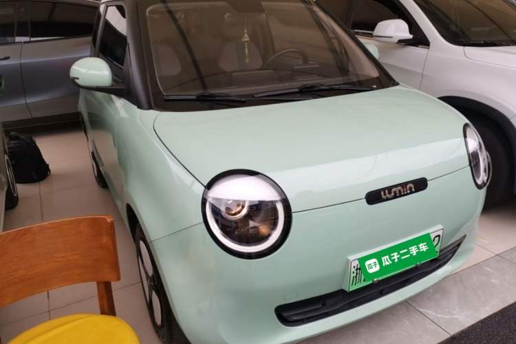 Used CHANGAN NEVO Lumin 2022 210km Sweet Edition Front Right 45 Deg