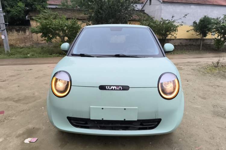 Used CHANGAN NEVO Lumin 2022 155 km – Refreshingly Sweet Edition Front