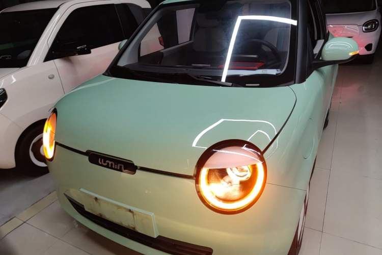 Used CHANGAN NEVO Lumin 2022 210km Sweet Edition Front