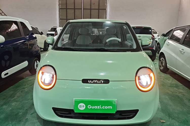Used CHANGAN NEVO Lumin 2022 155 km – Refreshingly Sweet Edition Front