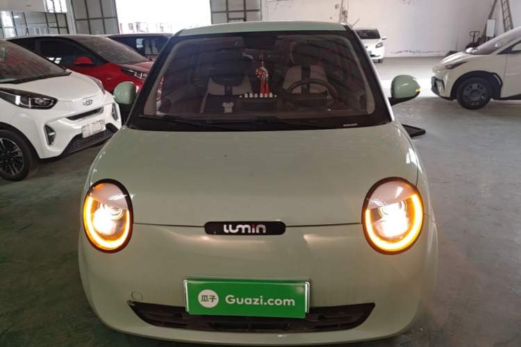 Used CHANGAN NEVO Lumin 2022 155 km – Refreshingly Sweet Edition Front
