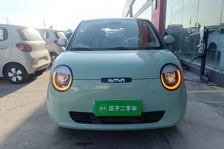 Used CHANGAN NEVO Lumin 2022 155 km – Refreshingly Sweet Edition Front
