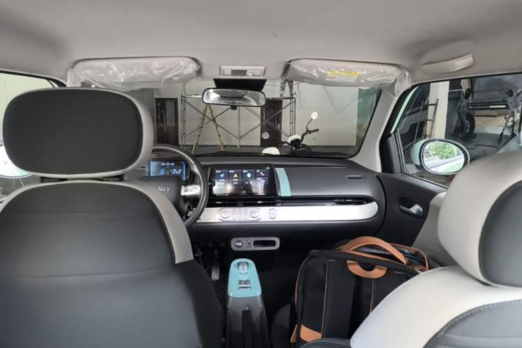 Used CHANGAN NEVO Lumin 2022 155 km – Refreshingly Sweet Edition Headliner
