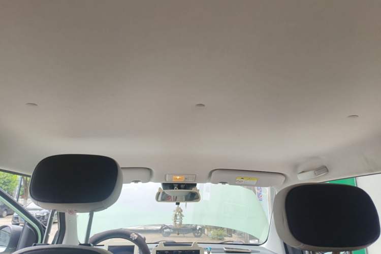 Used CHANGAN NEVO Lumin 2022 155 km – Refreshingly Sweet Edition Headliner