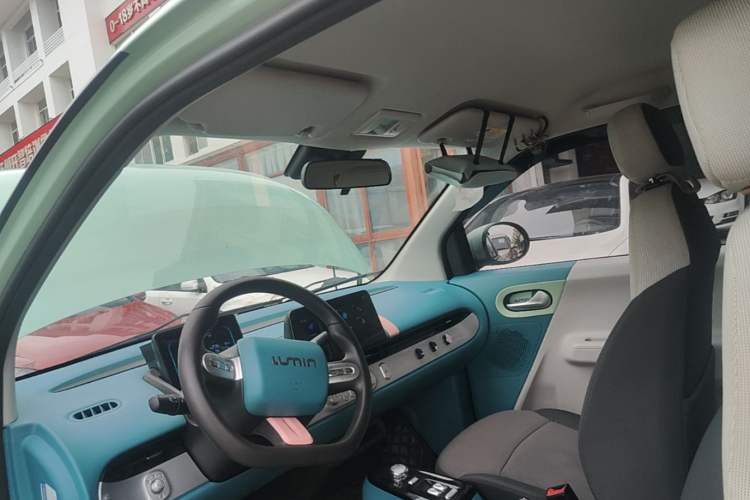 Used CHANGAN NEVO Lumin 2022 301km Honey-Sweet Version Headliner