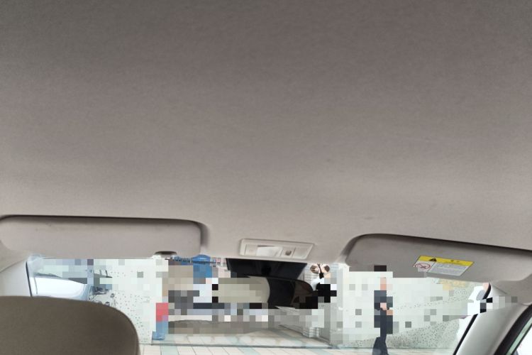 Used CHANGAN NEVO Lumin 2022 155 km – Refreshingly Sweet Edition Headliner