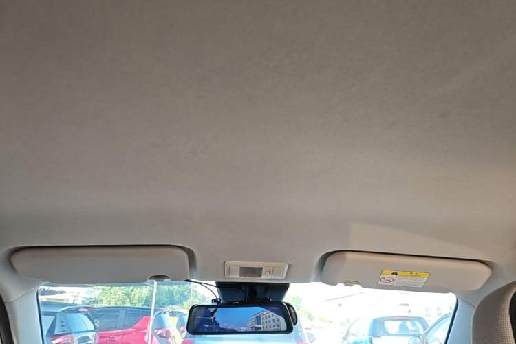 Used CHANGAN NEVO Lumin 2022 301km Honey-Sweet Version Headliner