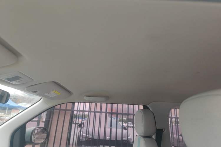 Used CHANGAN NEVO Lumin 2022 155 km – Refreshingly Sweet Edition Headliner