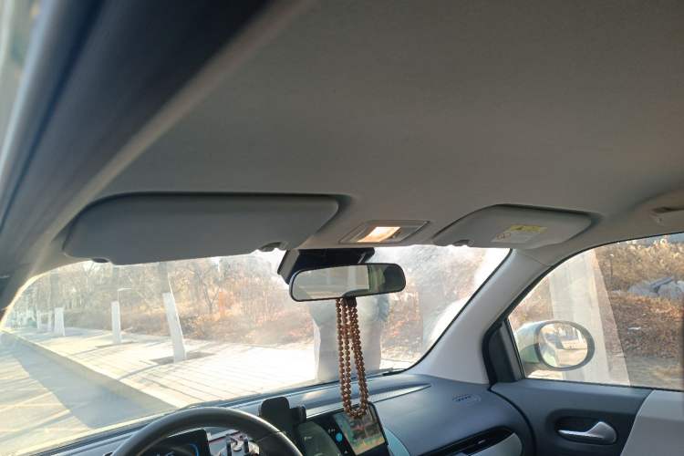 Used CHANGAN NEVO Lumin 2022 155 km – Refreshingly Sweet Edition Headliner