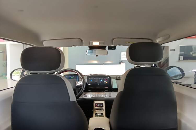 Used CHANGAN NEVO Lumin 2022 210km Sweet Edition Headliner