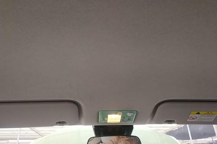 Used CHANGAN NEVO Lumin 2022 155 km – Refreshingly Sweet Edition Headliner
