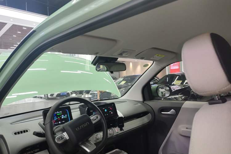 Used CHANGAN NEVO Lumin 2022 210km Sweet Edition Headliner