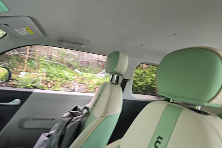 Used CHANGAN NEVO Lumin 2022 155 km – Refreshingly Sweet Edition Headliner