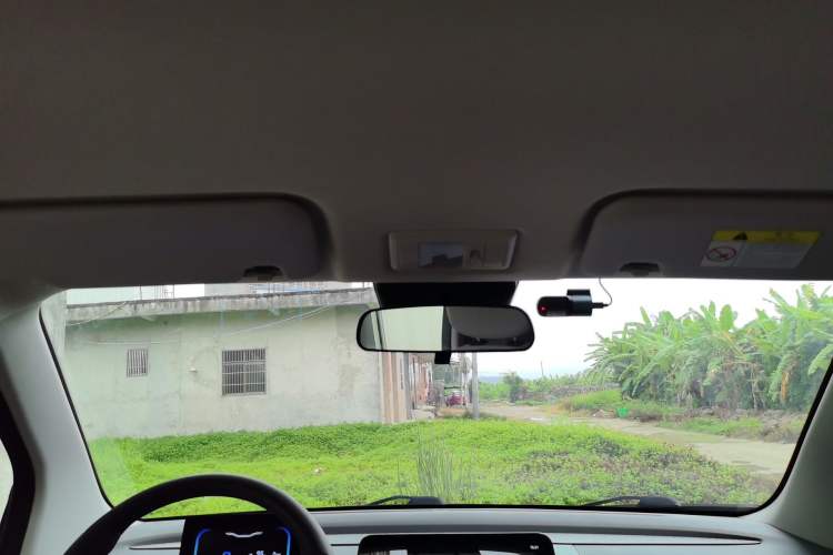 Used CHANGAN NEVO Lumin 2022 155 km – Refreshingly Sweet Edition Headliner
