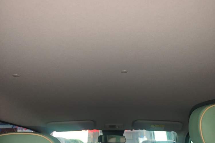 Used CHANGAN NEVO Lumin 2022 155 km – Refreshingly Sweet Edition Headliner