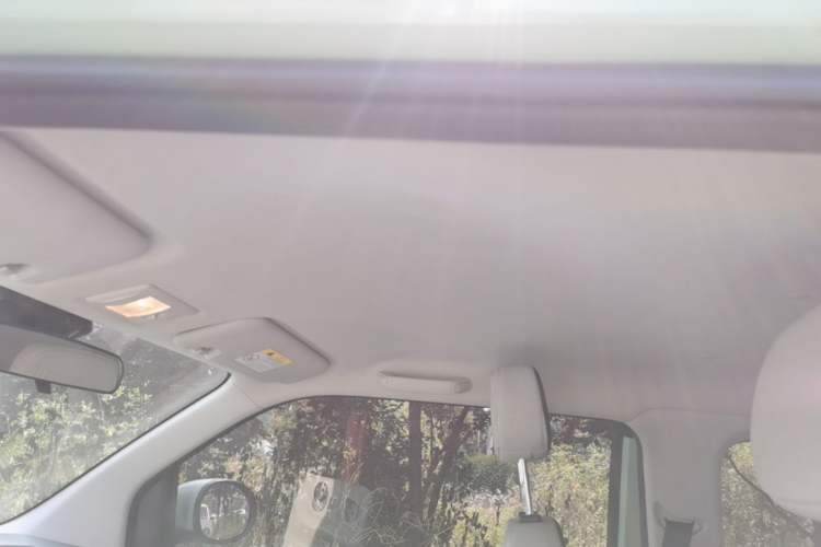 Used CHANGAN NEVO Lumin 2022 210km Sweet Edition Headliner