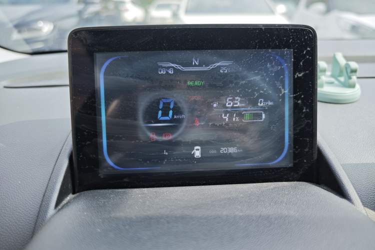 Used CHANGAN NEVO Lumin 2022 155 km – Refreshingly Sweet Edition Instrument Cluster