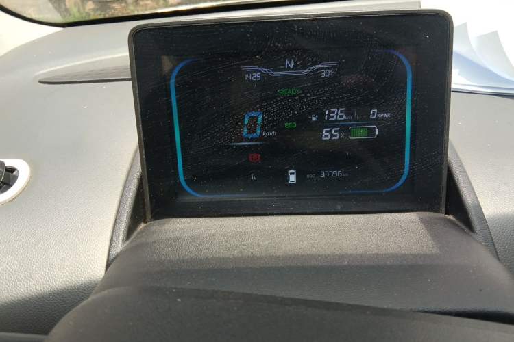 Used CHANGAN NEVO Lumin 2022 210km Sweet Edition Instrument Cluster