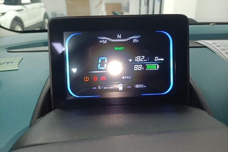 Used CHANGAN NEVO Lumin 2022 210km Sweet Edition Instrument Cluster