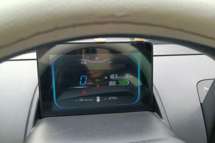 Used CHANGAN NEVO Lumin 2022 210km Sweet Edition Instrument Cluster