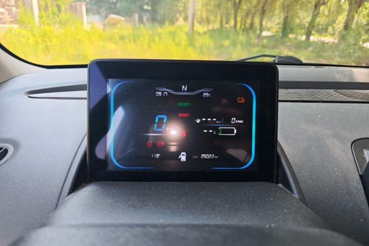 Used CHANGAN NEVO Lumin 2022 155 km – Refreshingly Sweet Edition Instrument Cluster