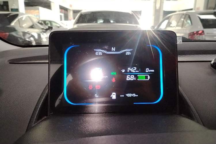 Used CHANGAN NEVO Lumin 2022 210km Sweet Edition Instrument Cluster